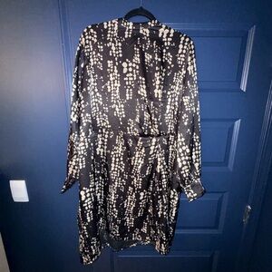Black and Cream Printed Long-Sleeve Women’s Dress